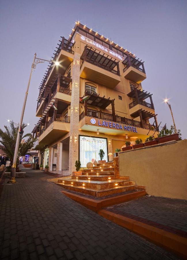 Laverda Hotel Akaba Exterior foto